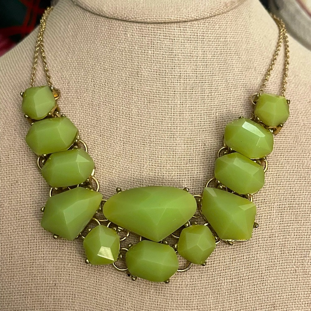 Green and gold necklace